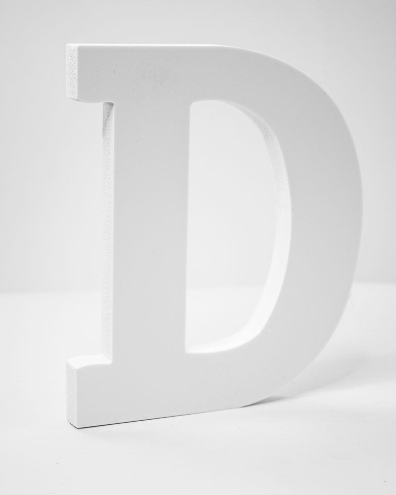 Letra "D" Blanca