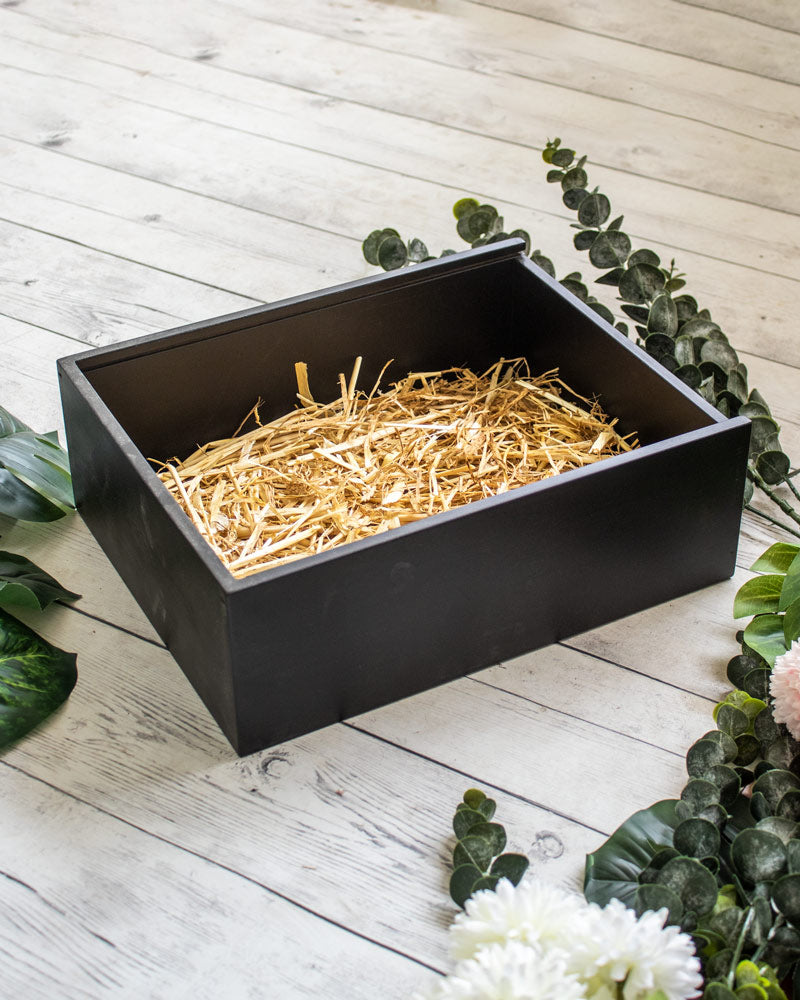 Caja Grande "B" Negra