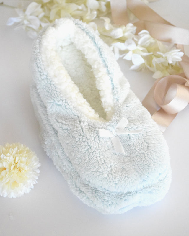 Pantufla celeste bajo